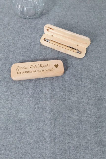 Bolígrafo en cajita de madera GRACIAS